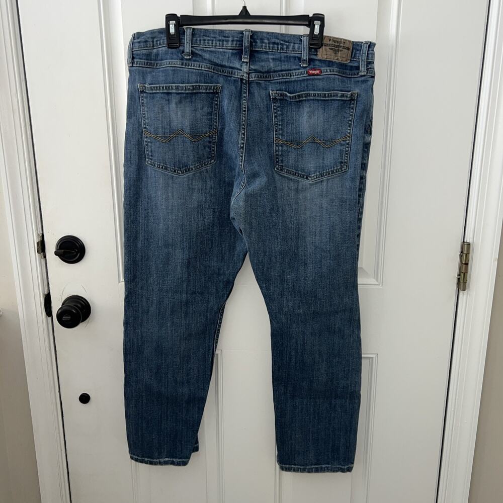 Wrangler Straight Fit Flex Jeans Mens 38/30 faded blue Pants 95GRTDU - Picture 4 of 8